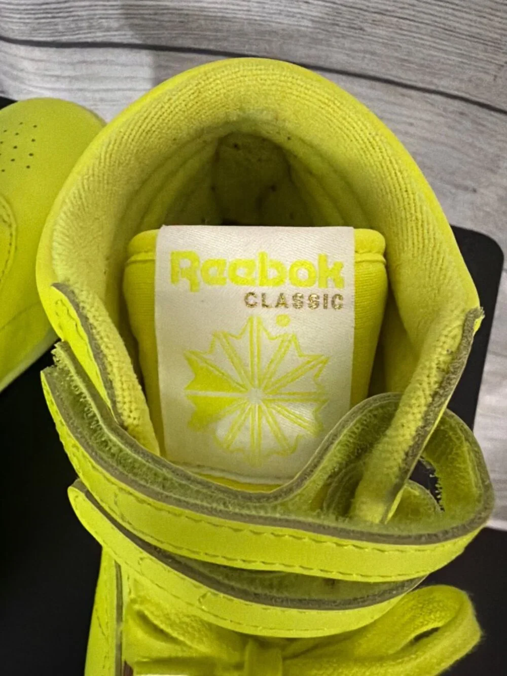 Reebok Classic Freestyle Hi Neon Yellow Sneakers Size 8